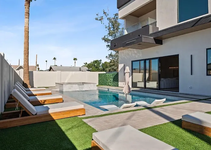 Wm Open 6br Heated Pool&cold Plunge Villa